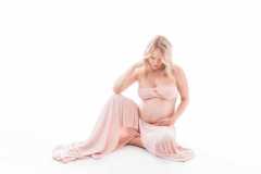 Grossesse-fond-blanc-14