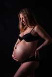 Grossesse-sous-vetement-nue-8